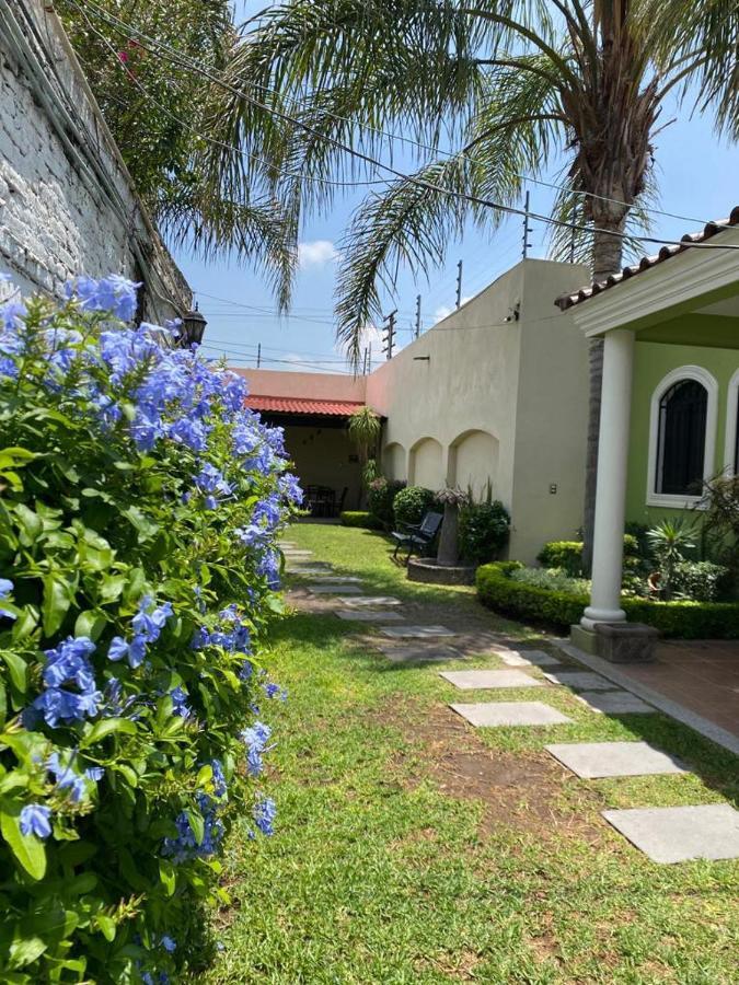 Estancia Santa Fe Celaya  Exterior photo