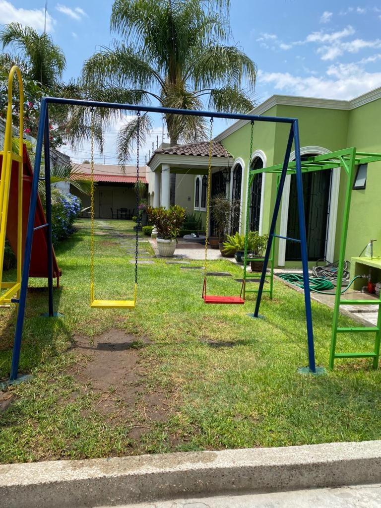 Estancia Santa Fe Celaya  Exterior photo