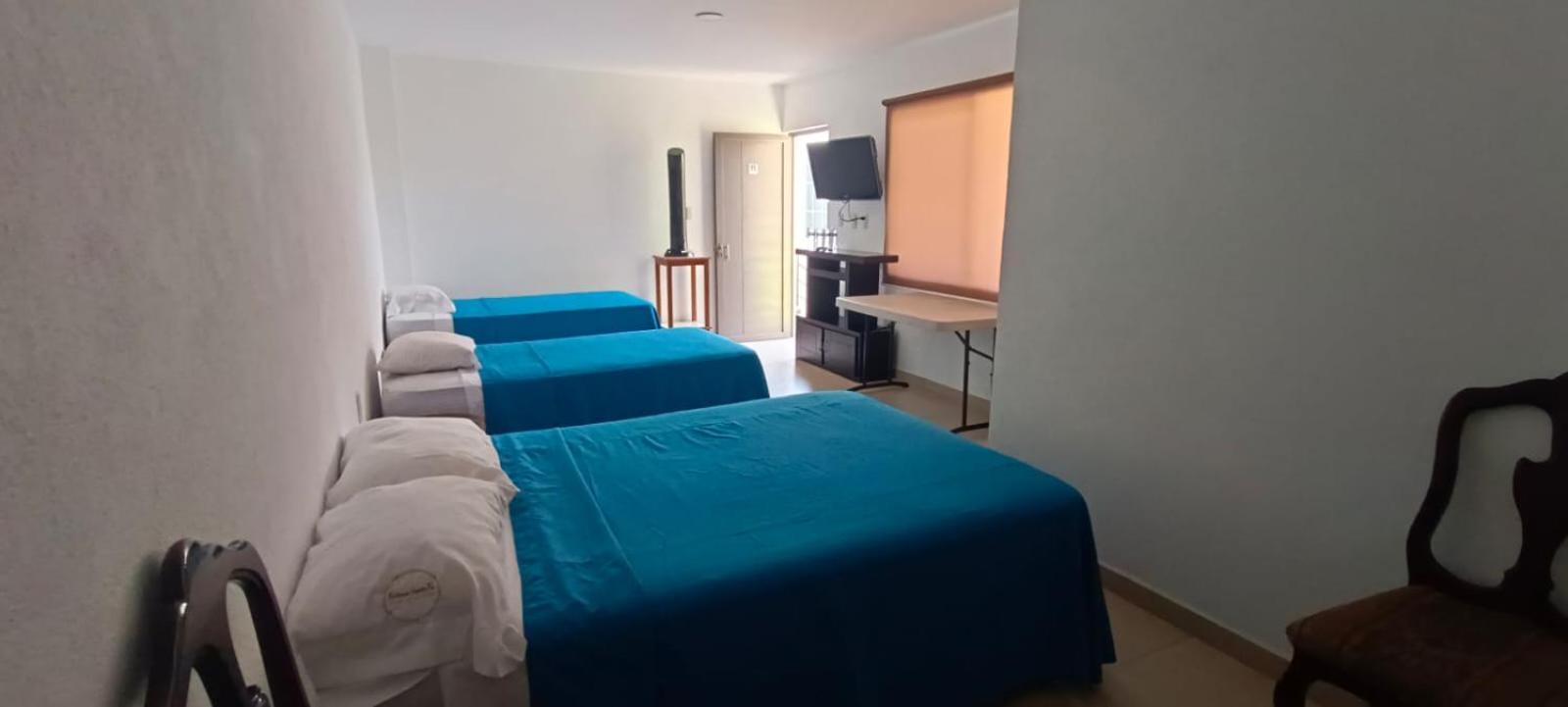 Estancia Santa Fe Celaya  Room photo